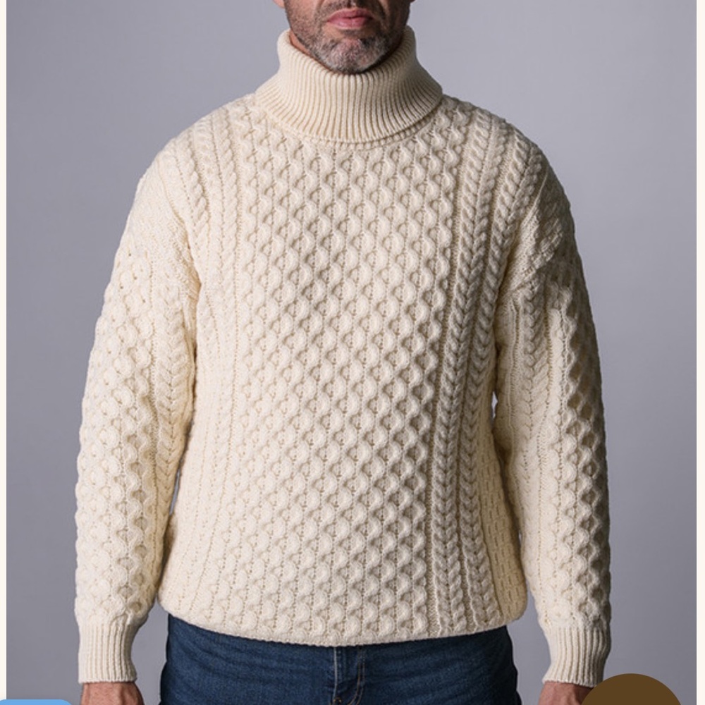 Aran Sweater Market merino wool turtleneck sweater